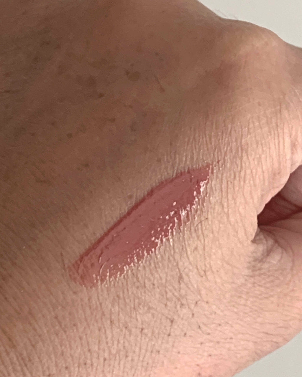 アクアリィ ブースト リップラッカー/リンメル ロンドン/リップグロスを使ったクチコミ（3枚目）