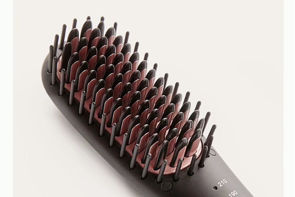 Agetuyaポータブルミニブラシアイロン（ポーチ付き）/ローネジャパン/ヒートブラシを使ったクチコミ（1枚目）