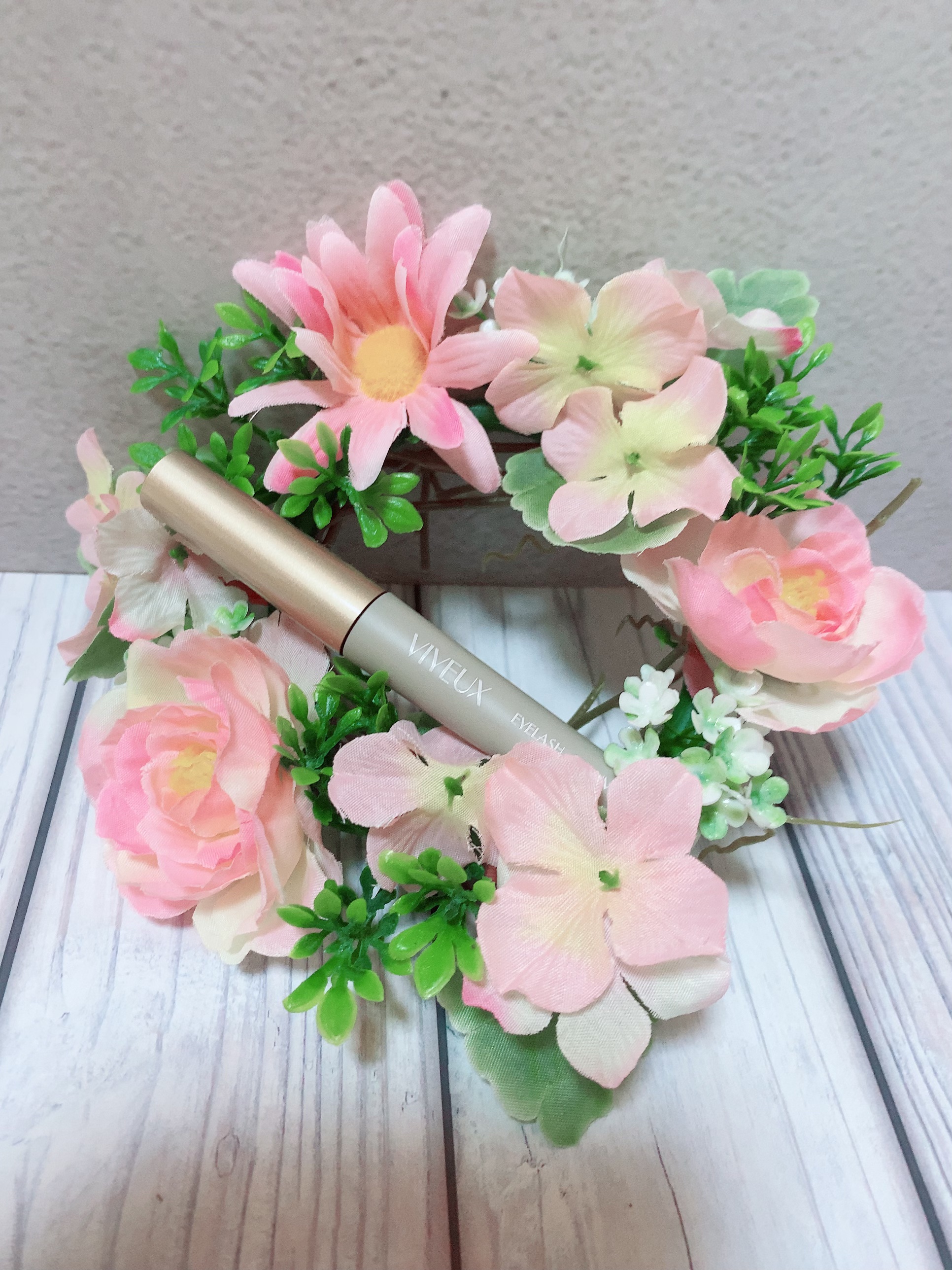 アイラッシュセラム/VIYEUX/まつげ美容液を使ったクチコミ（2枚目）