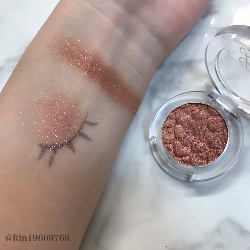 ルックアット マイアイズ/ETUDE/単色アイシャドウを使ったクチコミ（2枚目）