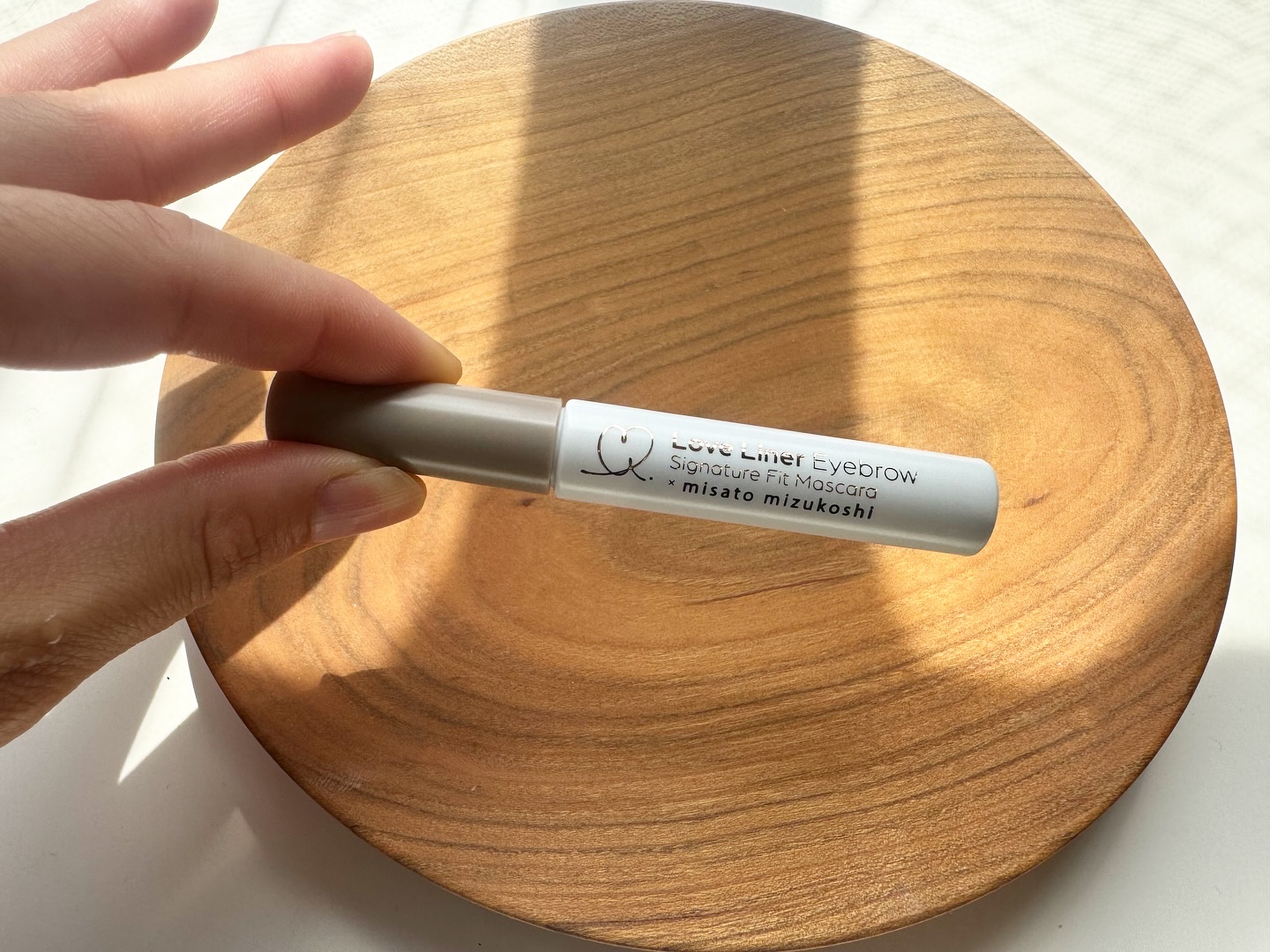 ラブ・ライナー シグネチャーフィットマスカラ ＭＭＣ２＜アイブロウ＞/ラブ・ライナー/眉マスカラを使ったクチコミ（2枚目）