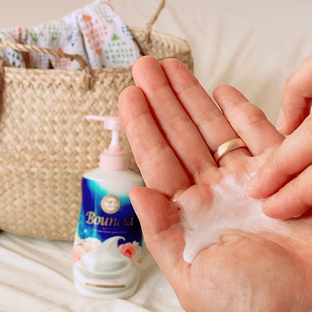 バウンシア ボディソープ エアリーブーケの香り/Bouncia/ボディソープを使ったクチコミ(2枚目)
