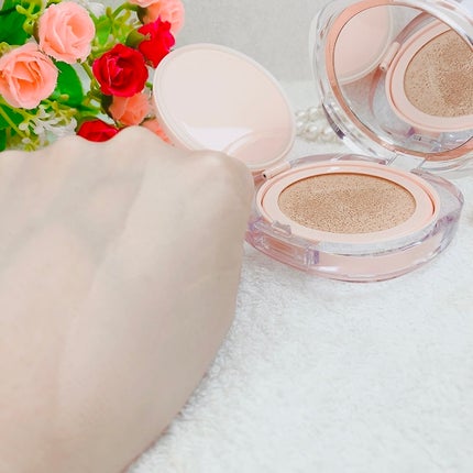 m/フォロバ100 on LIPS 「軽く舞い降りて華やかに染める「インクフェザーカバーラスティング..」(4枚目)