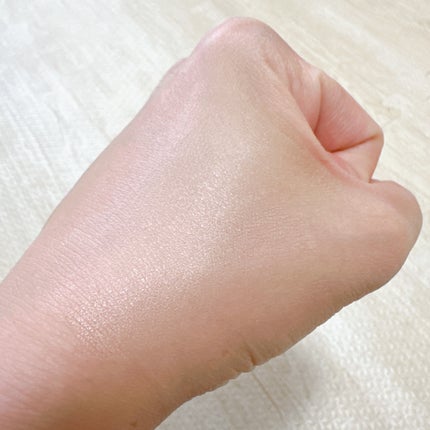 リアル フローレス ウェイトレス パーフェクティング コンシーラー/ローラ メルシエ/リキッドコンシーラーを使ったクチコミ(6枚目)