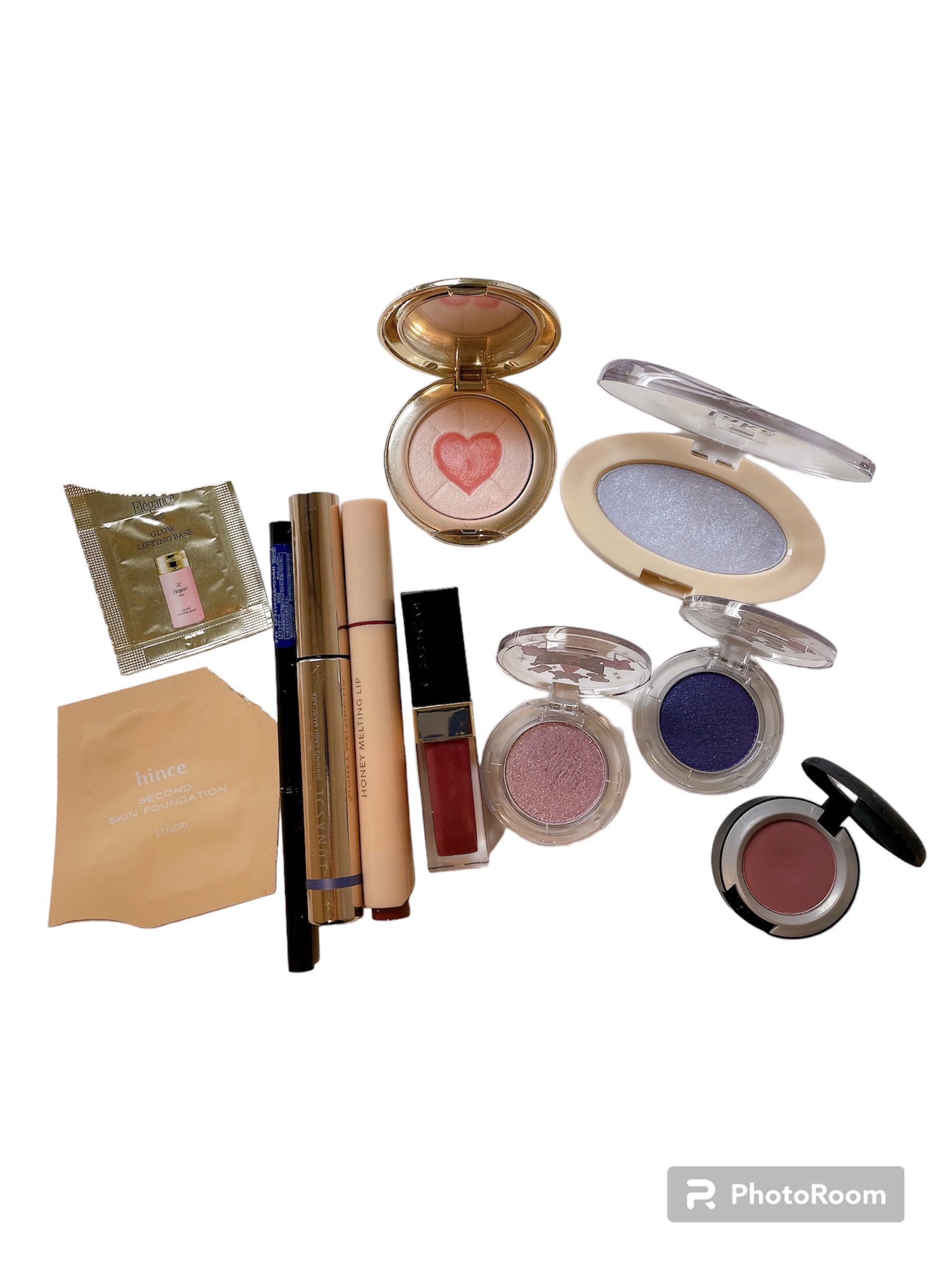 マルチグリッターカラー 03 CHIKYU Limited Edition（チキュウ 限定）/ENBAN TOKYO/単色アイシャドウを使ったクチコミ（3枚目）