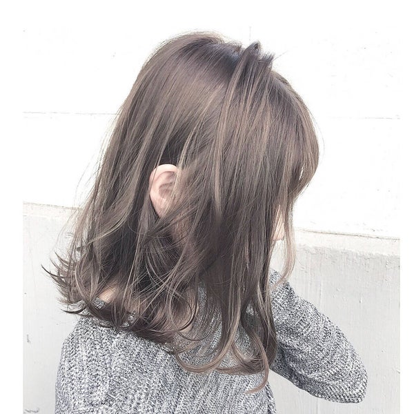 ブルべ夏におすすめなミルクティー系の髪色12選|ピンク・グレージュ・ブリーチなし等