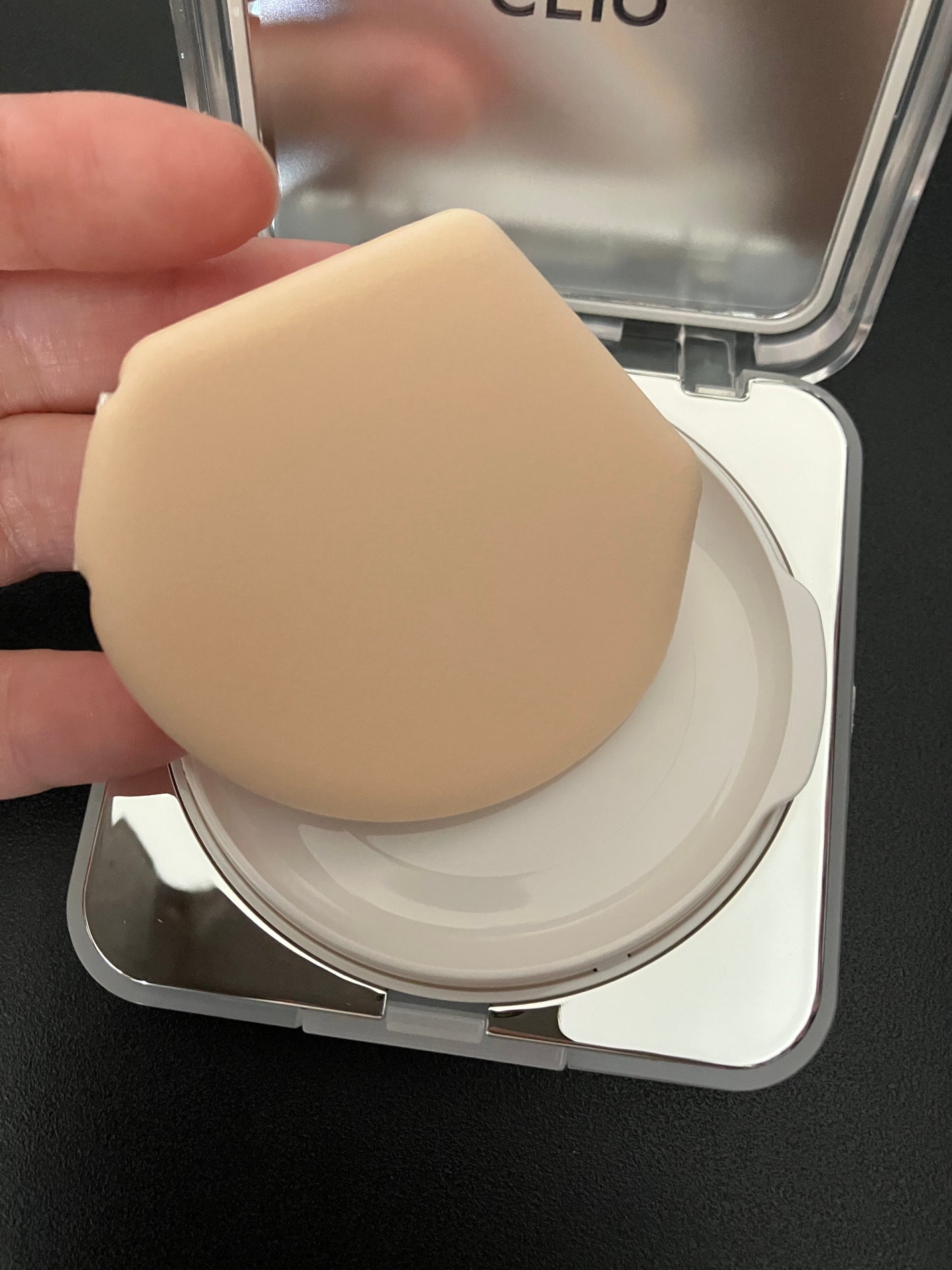 キル カバー ファンウェア クッション ザ オリジナル/CLIO/クッションファンデーションを使ったクチコミ(5枚目)