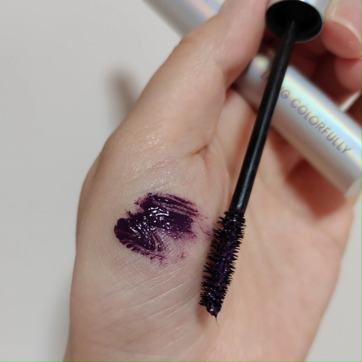 ダイヤモンドシリーズ カラーマスカラ 藤の花/ZEESEA/マスカラを使ったクチコミ（2枚目）