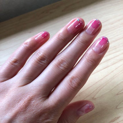 カラフルネイルズ/キャンメイク/マニキュアを使ったクチコミ(3枚目)