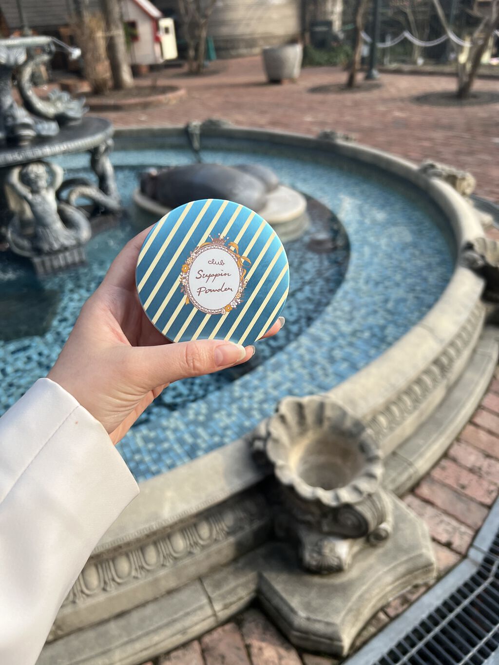 すっぴんパウダーB シトラスミントの香り/クラブ/プレストパウダーを使ったクチコミ（1枚目）