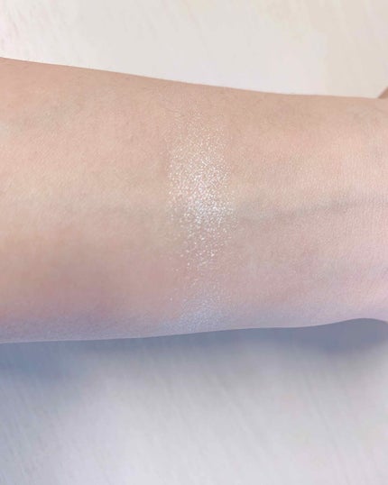 pipi on LIPS 「めっちゃラメラメハイライトやっとこ見つけました〜どこ行っても売..」(2枚目)