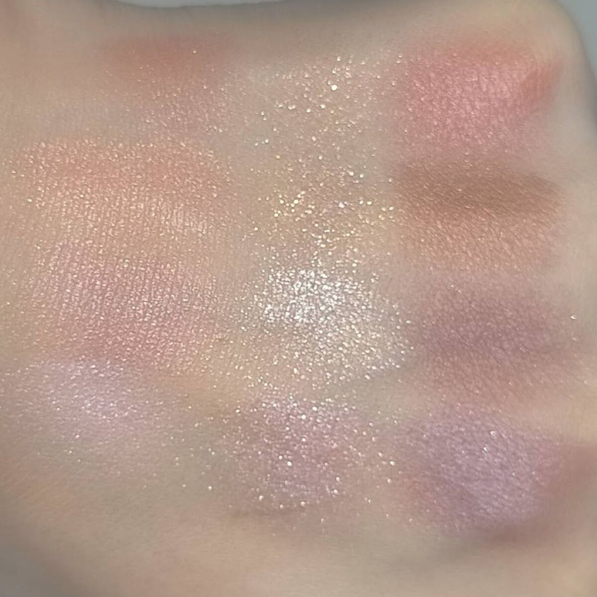 ジューシーピュアアイズ/キャンメイク/アイシャドウパレットを使ったクチコミ(3枚目)