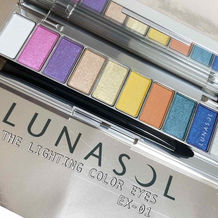 ザ ライティングカラーアイズ/LUNASOL/アイシャドウパレットを使ったクチコミ(1枚目)