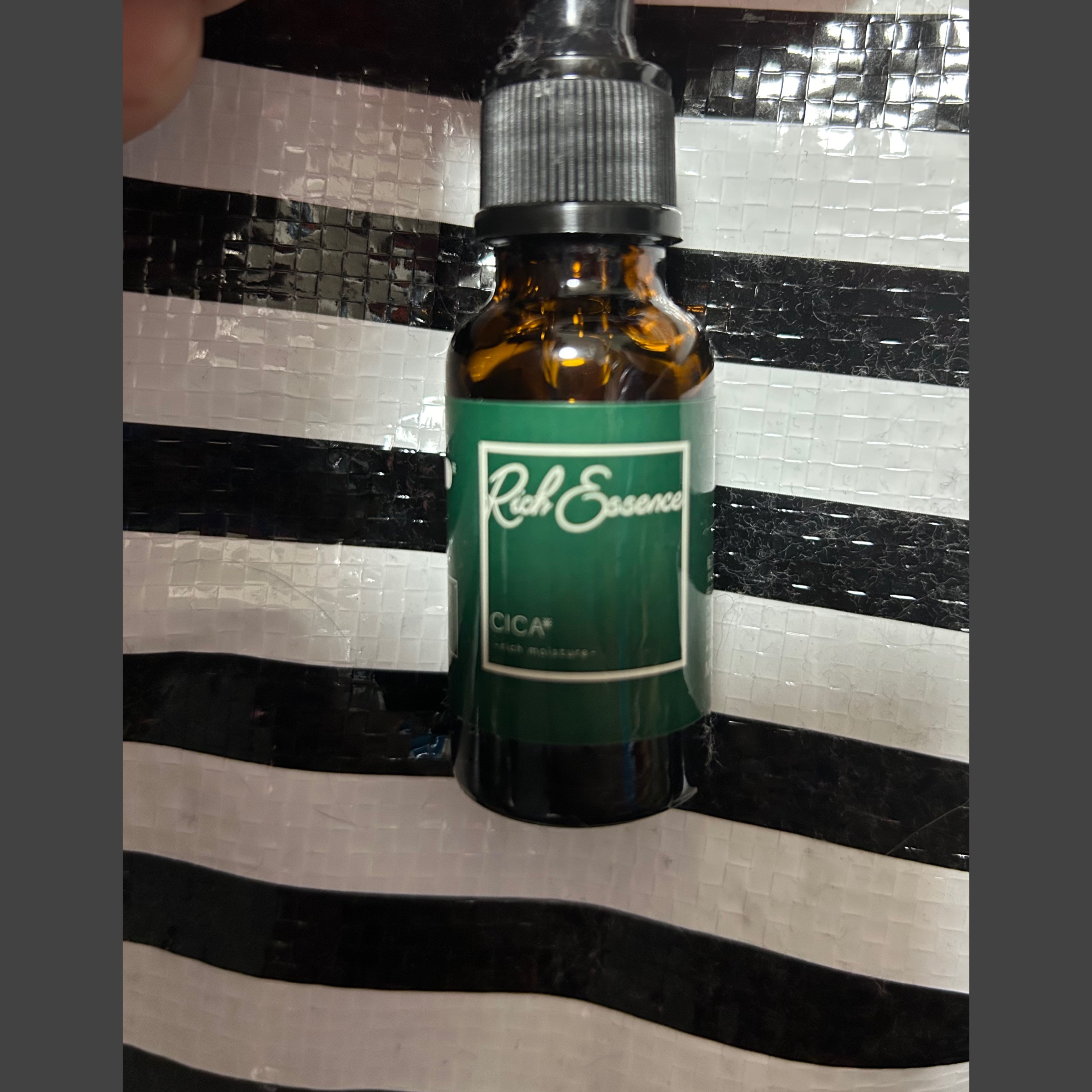 SリッチエッセンスCA/ピコモンテ/美容液を使ったクチコミ（1枚目）