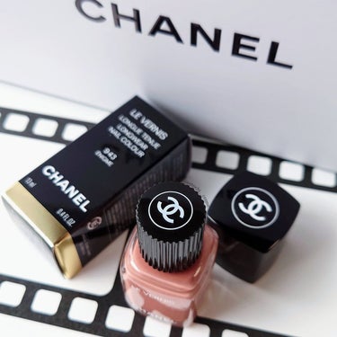 ヴェルニ ロング トゥニュ 943 エニグム＜数量限定色＞/CHANEL/マニキュアを使ったクチコミ（3枚目）