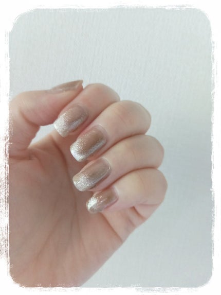 #マグネットネイルのネイルデザイン