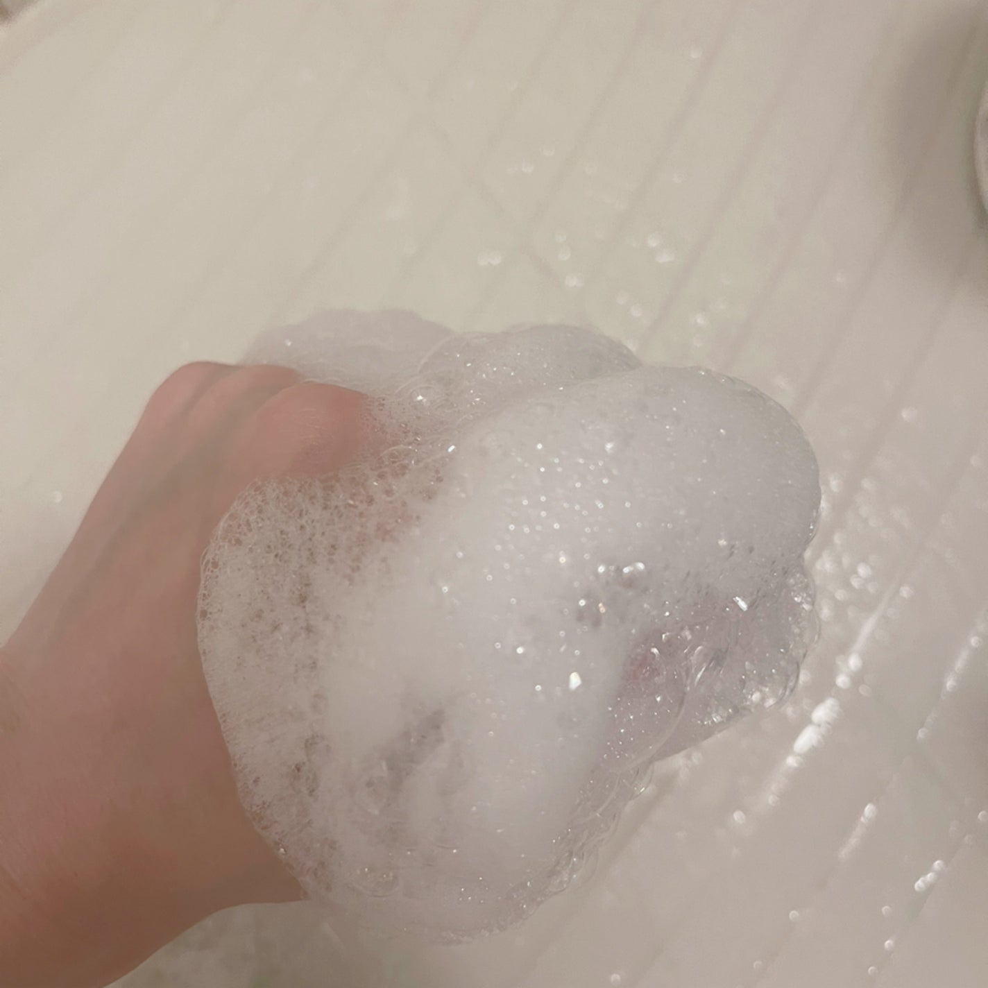 リフレッシングボディソープ(レモン&ベルガモットの香り)/Vitaming/ボディソープを使ったクチコミ(3枚目)