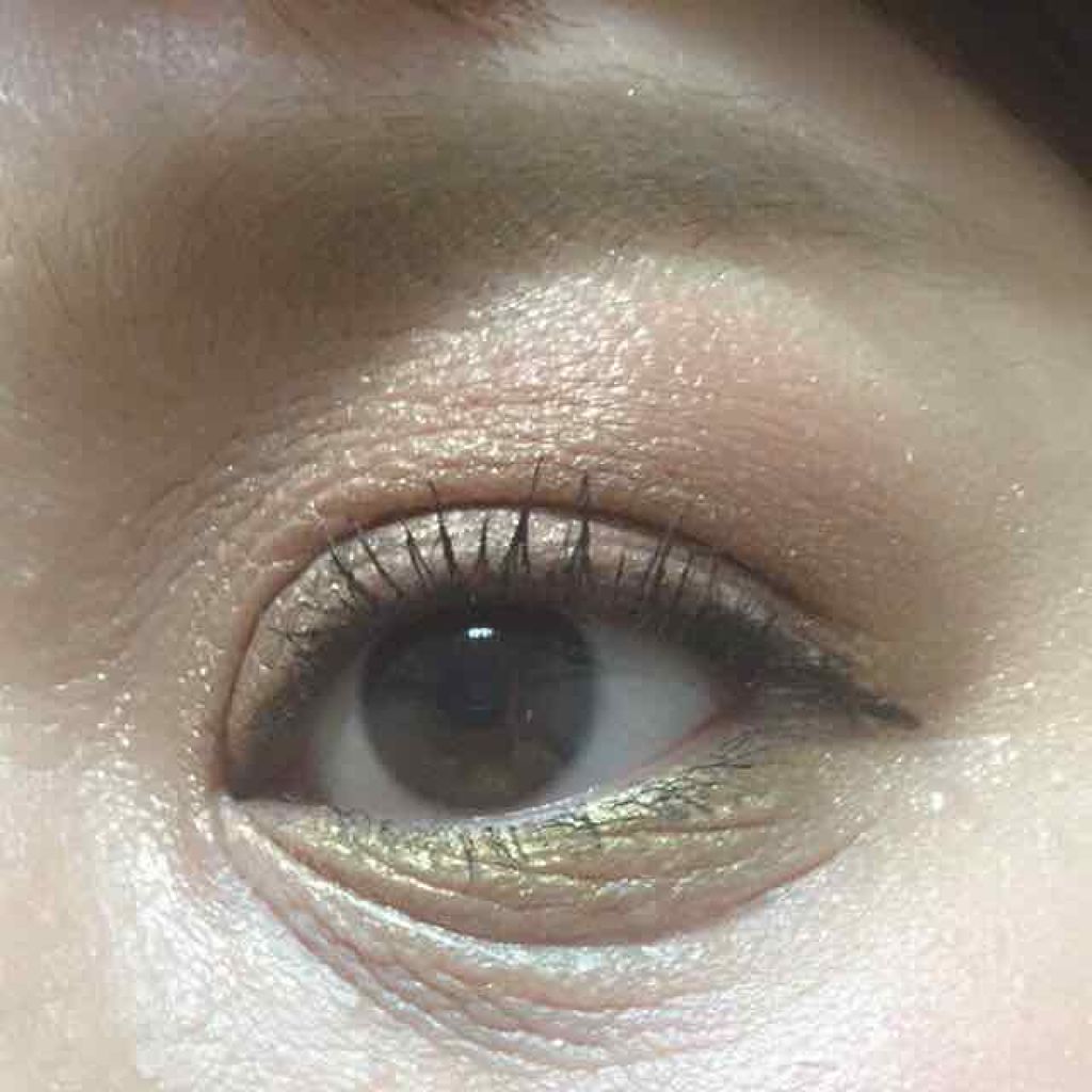 Super Shock Shadow/ColourPop/単色アイシャドウを使ったクチコミ(2枚目)