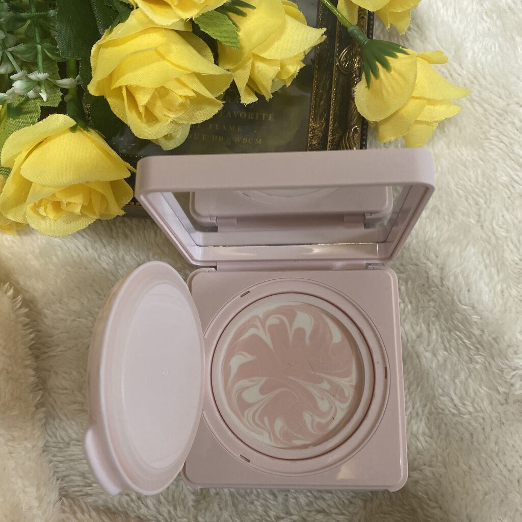 ランタンポレル ブロッサム クリーム コンパクト/GIVENCHY/化粧下地を使ったクチコミ（1枚目）