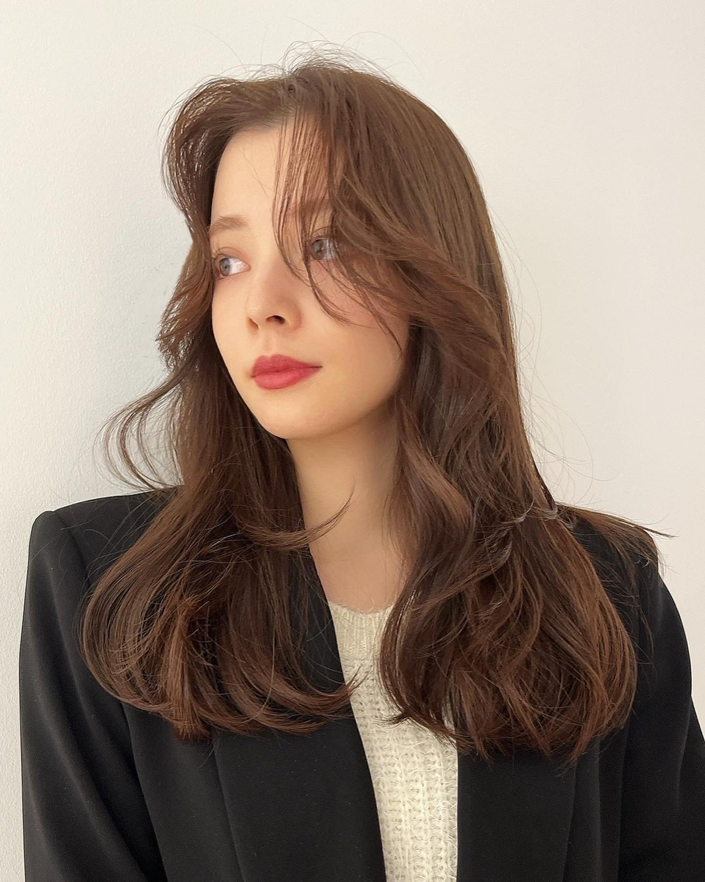 HARUNA on LIPS 「巻き方で変わる‼️色んな巻き方を楽しめます♪.🙋🏼♀️私の載..」(2枚目)