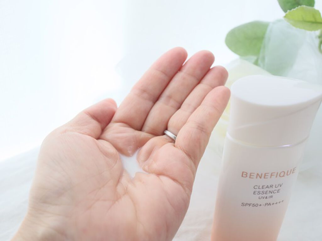 ベネフィーク クリア UV エッセンス（ＵＶ＆ＩＲ）/BENEFIQUE/日焼け止めローションを使ったクチコミ（3枚目）