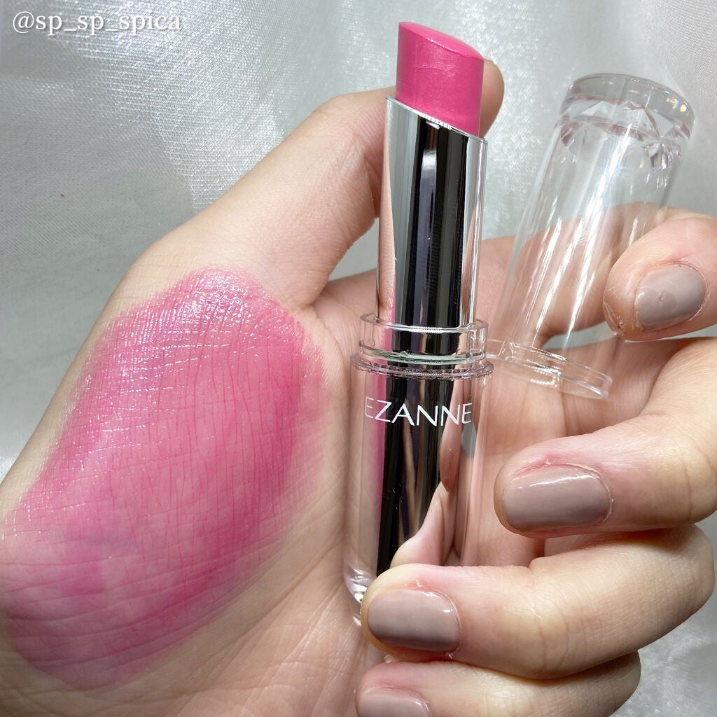 ラスティンググロスリップ/CEZANNE/口紅を使ったクチコミ(3枚目)