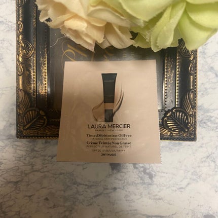 ティンティド モイスチャライザー ブラーリング 2N1/ローラ メルシエ/クリーム・エマルジョンファンデーションの画像