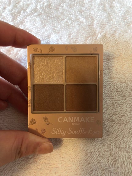 シルキースフレアイズ(マットタイプ)/キャンメイク/アイシャドウパレットを使ったクチコミ(4枚目)