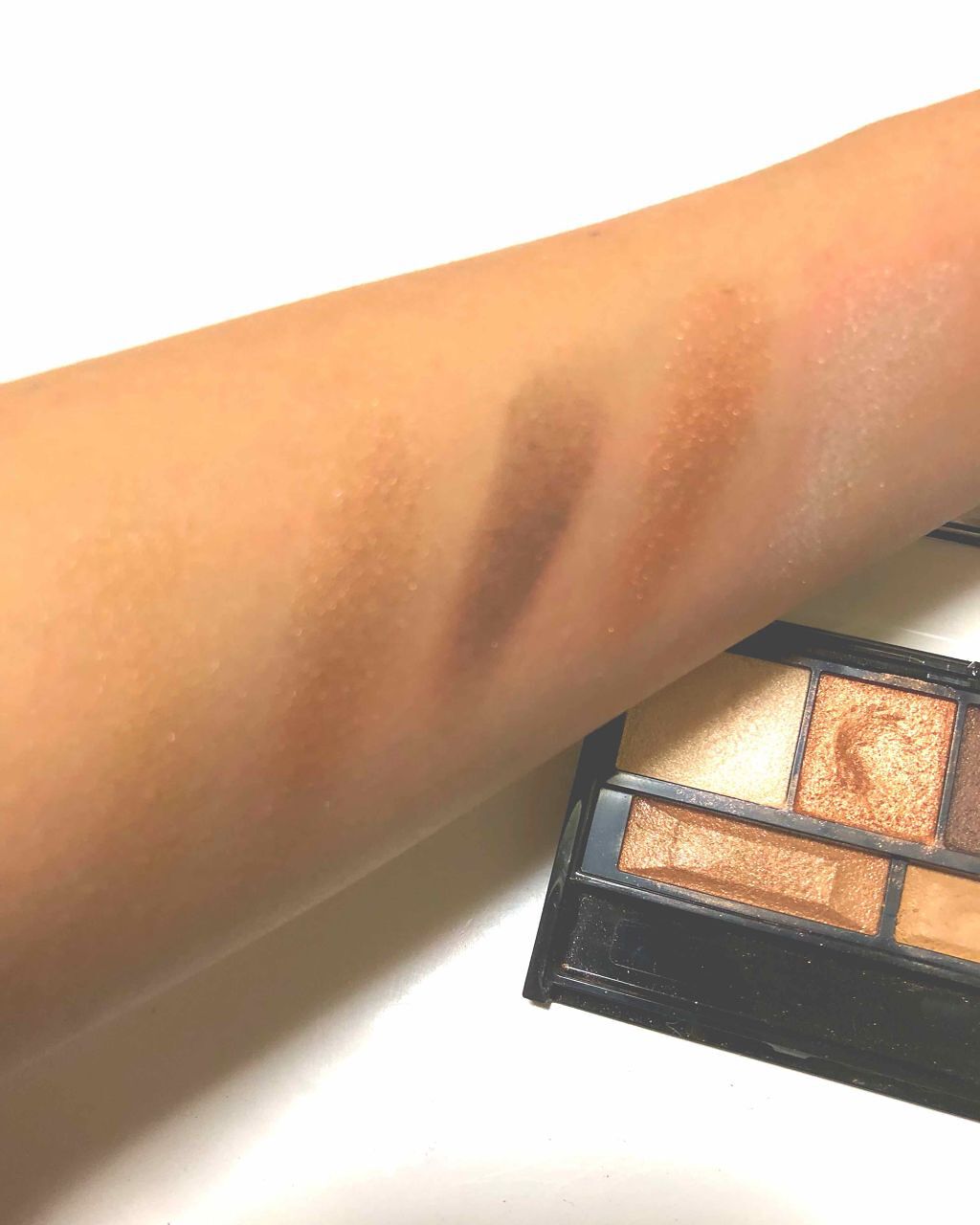 ブラウンシェードアイズN/KATE/アイシャドウパレットを使ったクチコミ（2枚目）