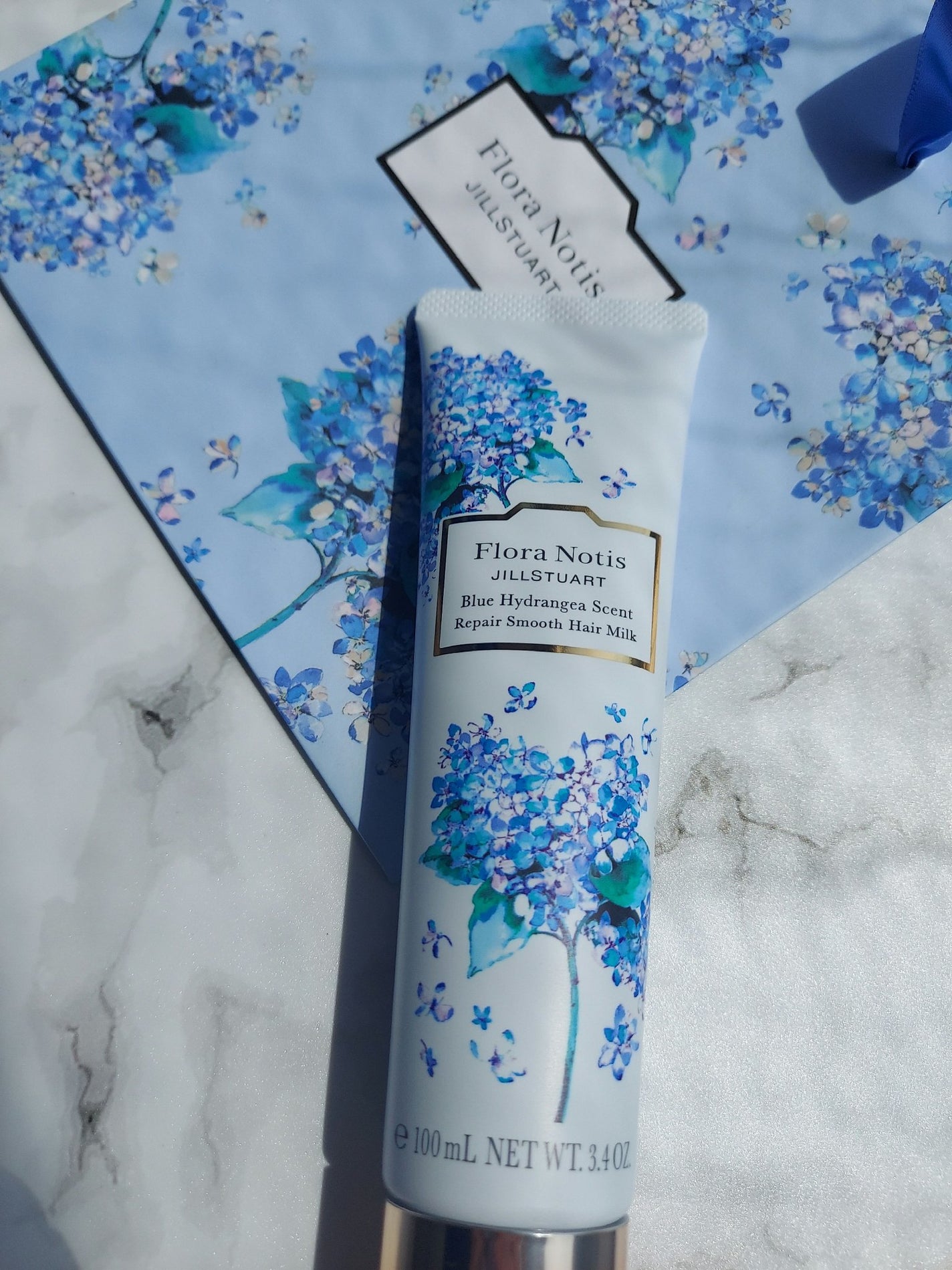 ブルーハイドレンジア リペアスムースヘアミルク/Flora Notis JILL STUART/ヘアミルクを使ったクチコミ(1枚目)