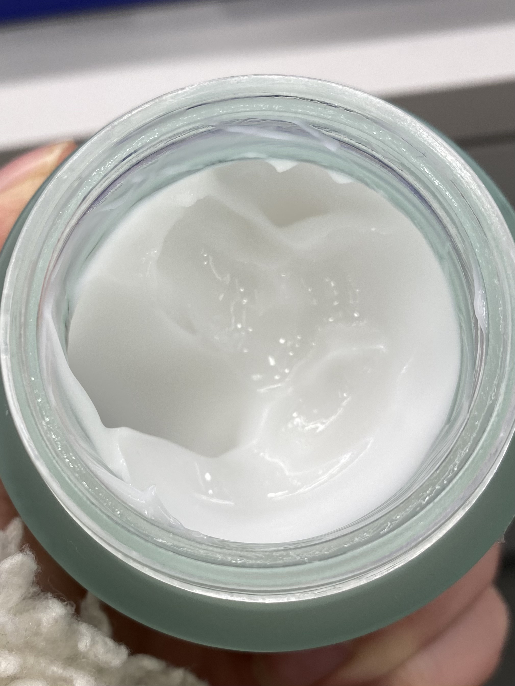 ピュアアルテミシア カーミングウォータークリーム/HANYUL(ハンユル)/フェイスクリームを使ったクチコミ（2枚目）