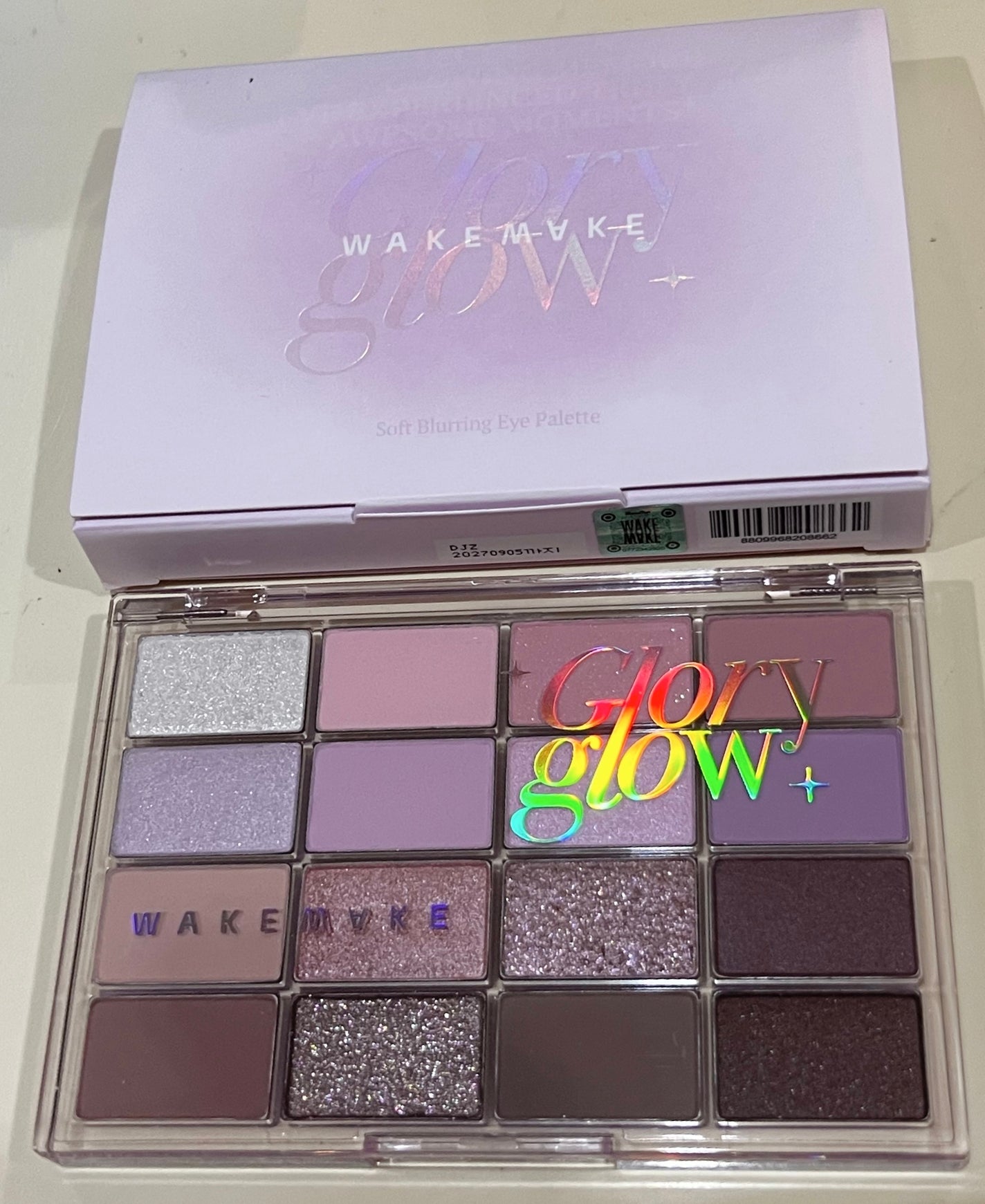 ソフトブラーリングアイパレット/wakemake/アイシャドウパレットを使ったクチコミ(2枚目)