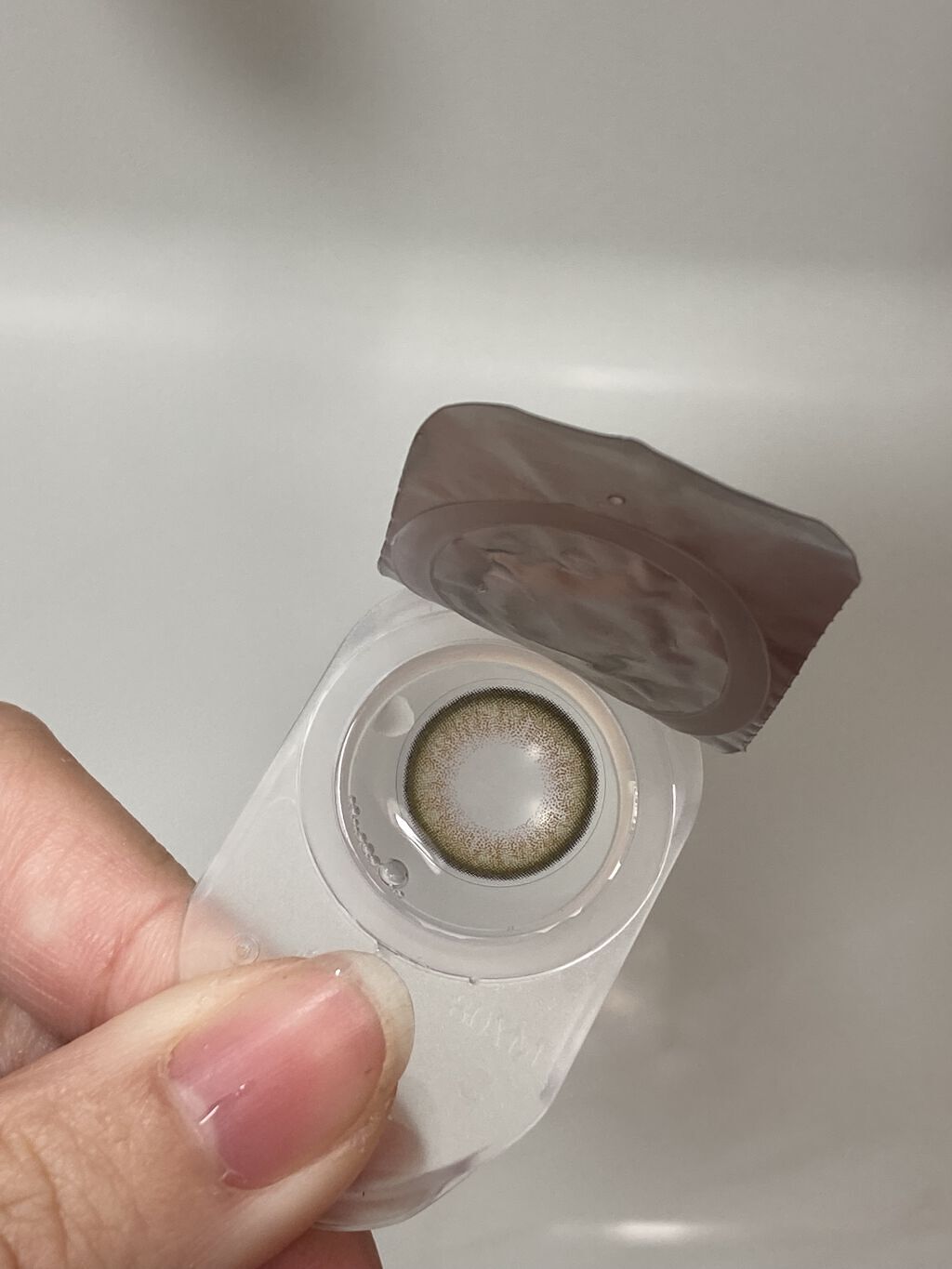 Flurry by colors 1day ライトカーキブラウン(褒められパンダ) /Flurry by colors/ワンデー（１DAY）カラコンを使ったクチコミ（2枚目）