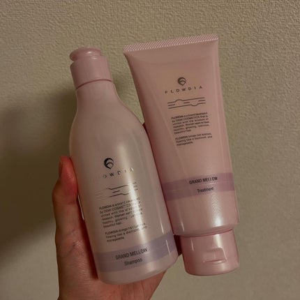 フローディア シャンプー グランメロウ/FLOWDIA/サロンシャンプーを使ったクチコミ(1枚目)