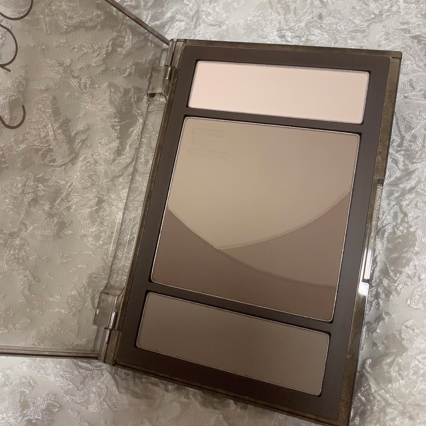 ベターザンコントゥア/rom&nd/シェーディングを使ったクチコミ(4枚目)