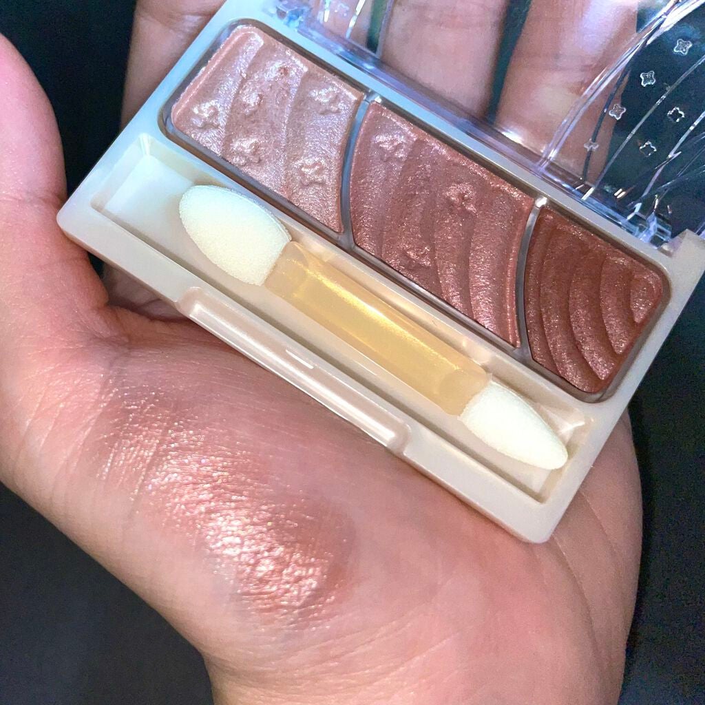 トーンアップアイシャドウ/CEZANNE/アイシャドウパレットを使ったクチコミ(3枚目)