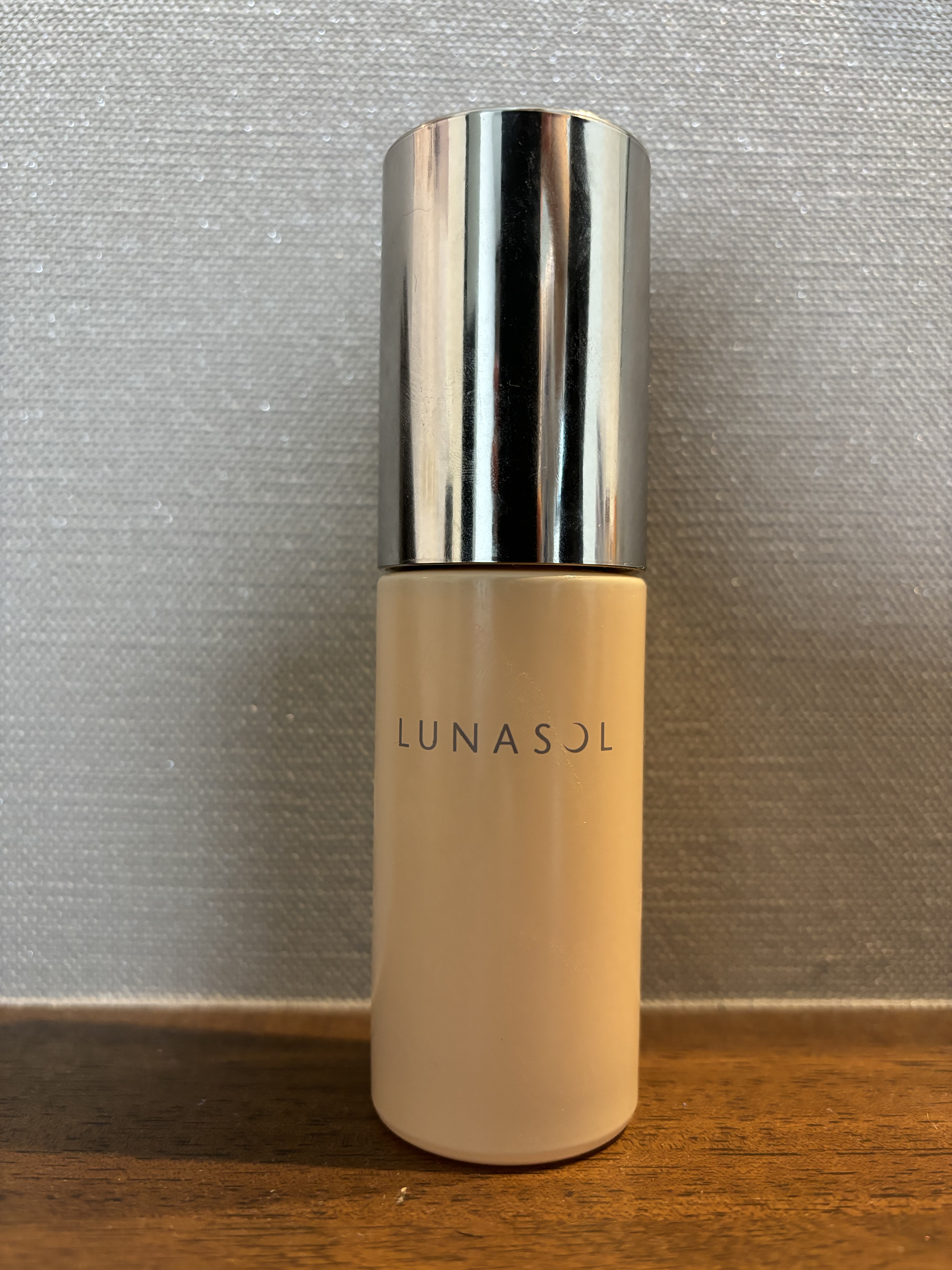 クラリティフロウリクイド/LUNASOL/リキッドファンデーションを使ったクチコミ（1枚目）