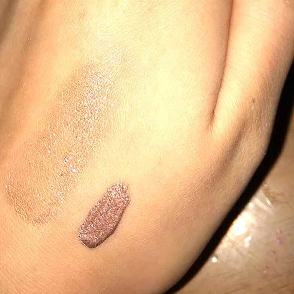 スパークリングアイグロス/スウィーツ スウィーツ/リキッドアイシャドウを使ったクチコミ（2枚目）