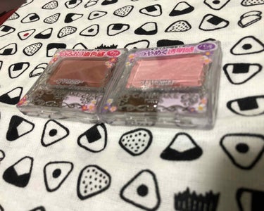 to-fu on LIPS 「購入品キャンメイク新色と限定のチークプリラプリラというネイル1..」（1枚目）