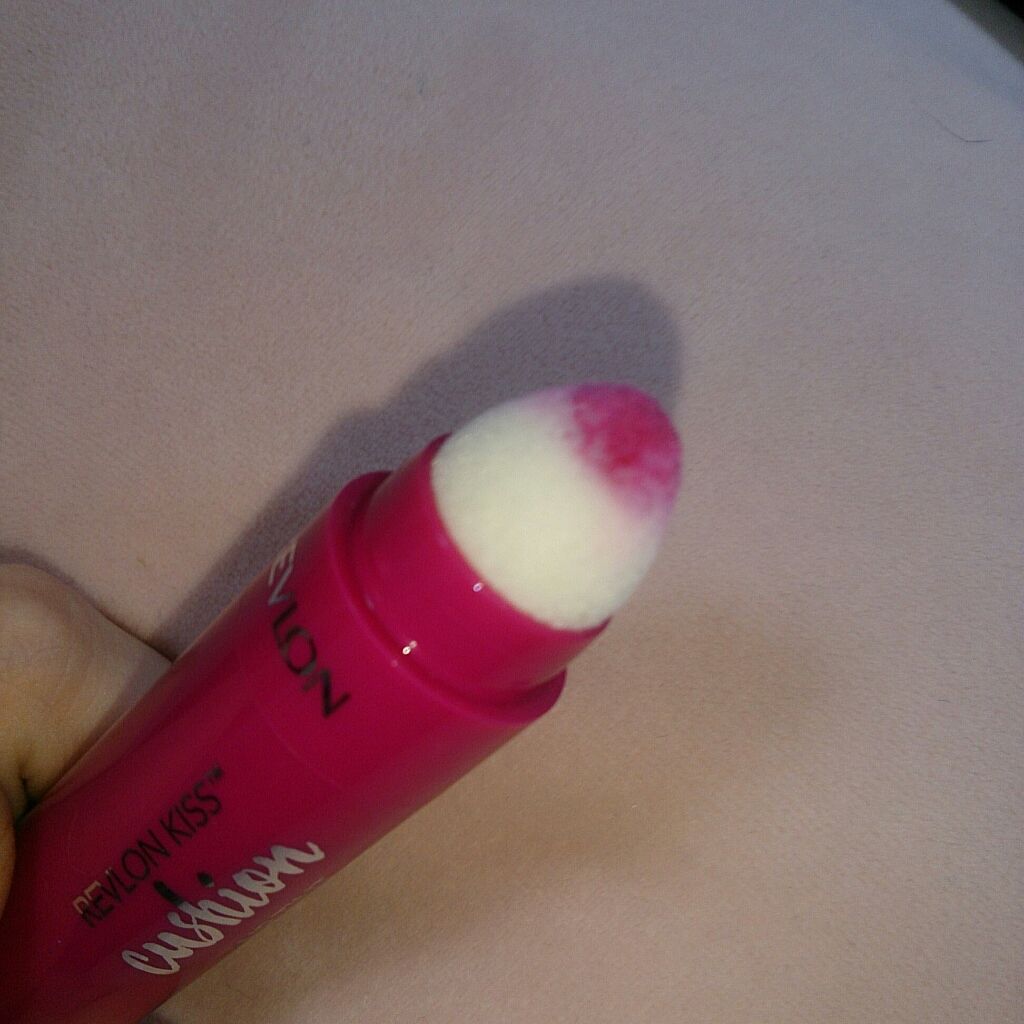キス クッション リップ ティント/REVLON/リップティントを使ったクチコミ（2枚目）