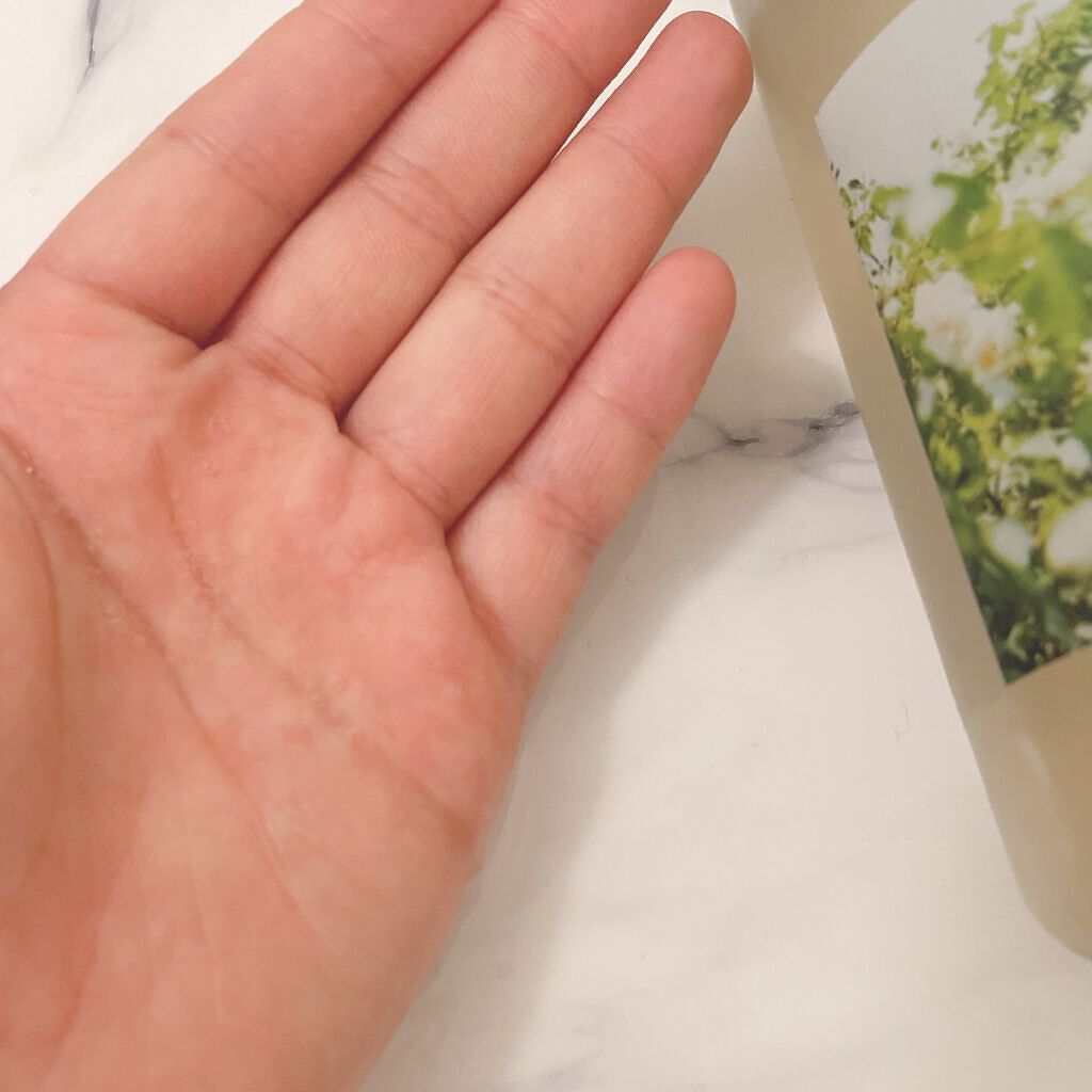 髪がうるおう精油シャンプー／トリートメント しっとり  シャンプー本体 480ml/kokoroe/シャンプー・コンディショナーを使ったクチコミ（2枚目）