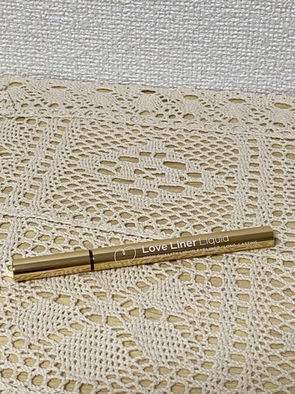 リキッドアイライナーR4/ラブ・ライナー/リキッドアイライナーを使ったクチコミ(1枚目)