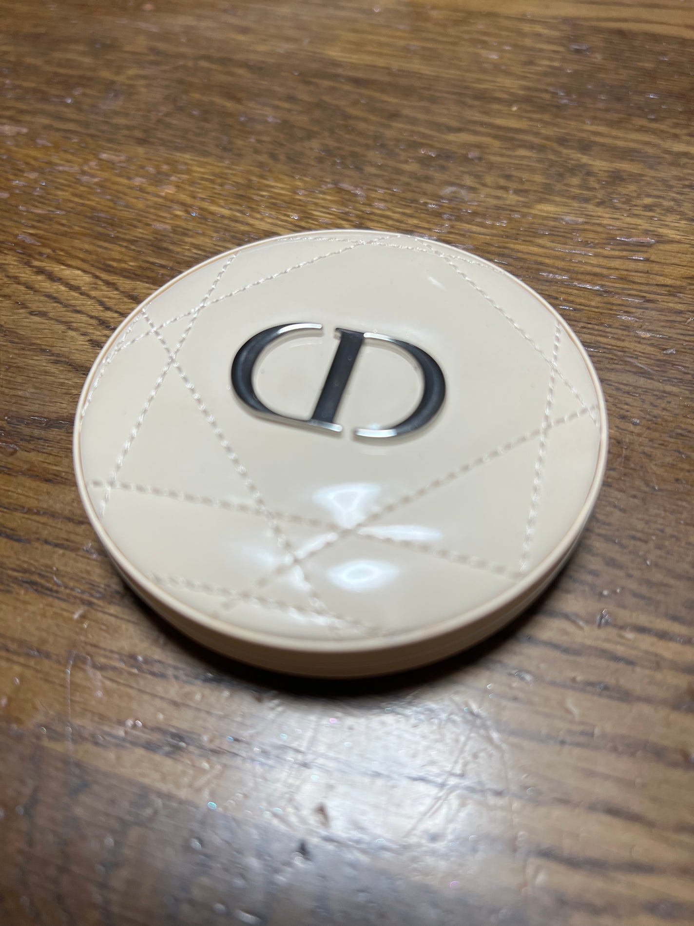 ディオールスキン フォーエヴァー クチュール ルミナイザー/Dior/プレストパウダーを使ったクチコミ(2枚目)