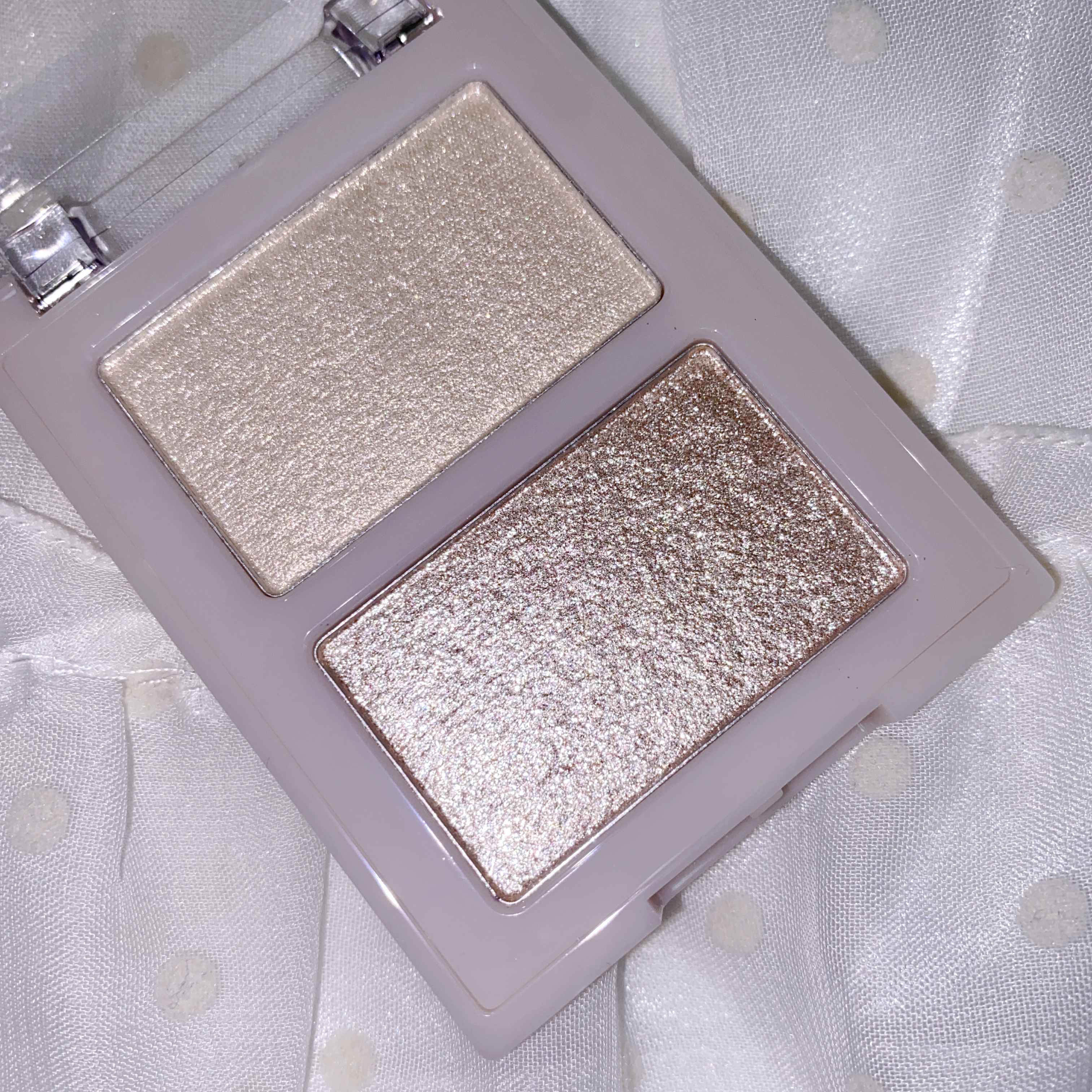 Solistella ハイライト グリッターグロウ/SHOBIDO/パウダーハイライトを使ったクチコミ（2枚目）