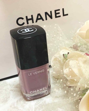 ヴェルニ ロング トゥニュ 709 パープル レイ/CHANEL/マニキュアを使ったクチコミ（1枚目）