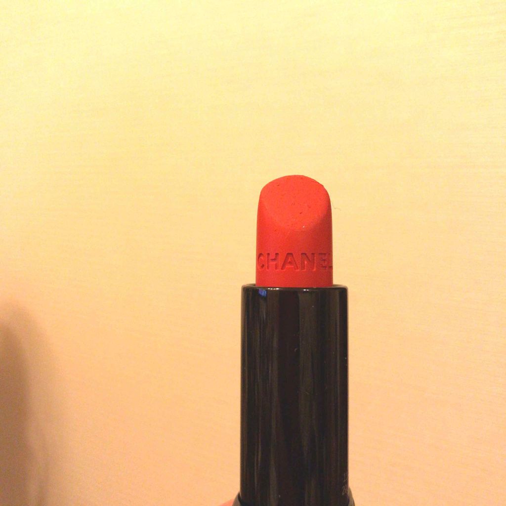 ルージュ アリュール ヴェルヴェット エクストレム 110 インプレシヴ/CHANEL/口紅を使ったクチコミ（1枚目）