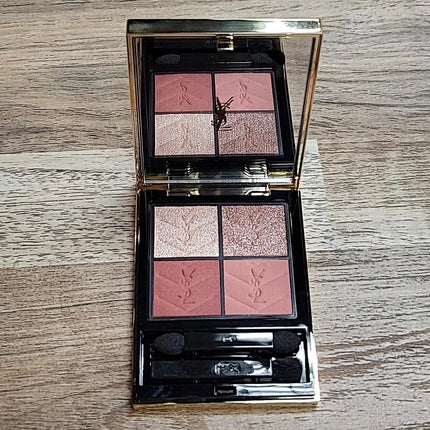 クチュール ミニ クラッチ/YVES SAINT LAURENT BEAUTE/アイシャドウパレットを使ったクチコミ(2枚目)