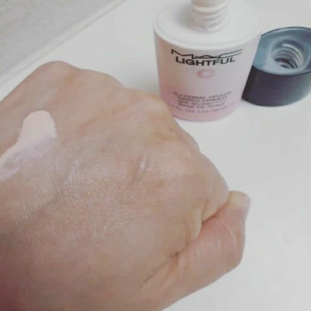 sayaka on LIPS 「ライトフルC+ ティンテッドプライマー(メイクアップベース)..」(3枚目)