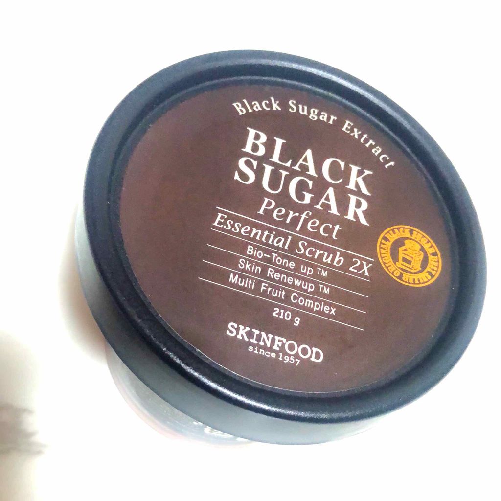 ブラックシュガー パーフェクト エッセンシャル スクラブ2X/SKINFOOD/洗い流すパック・マスクを使ったクチコミ(4枚目)