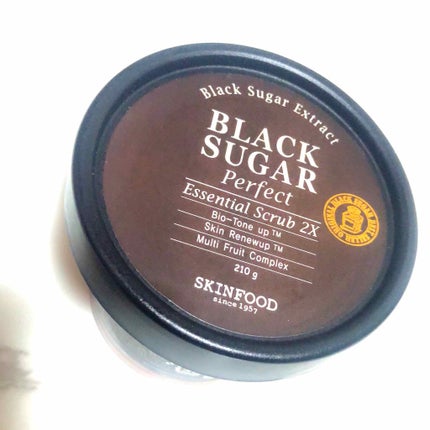 ブラックシュガー パーフェクト エッセンシャル スクラブ2X/SKINFOOD/洗い流すパック・マスクを使ったクチコミ(4枚目)